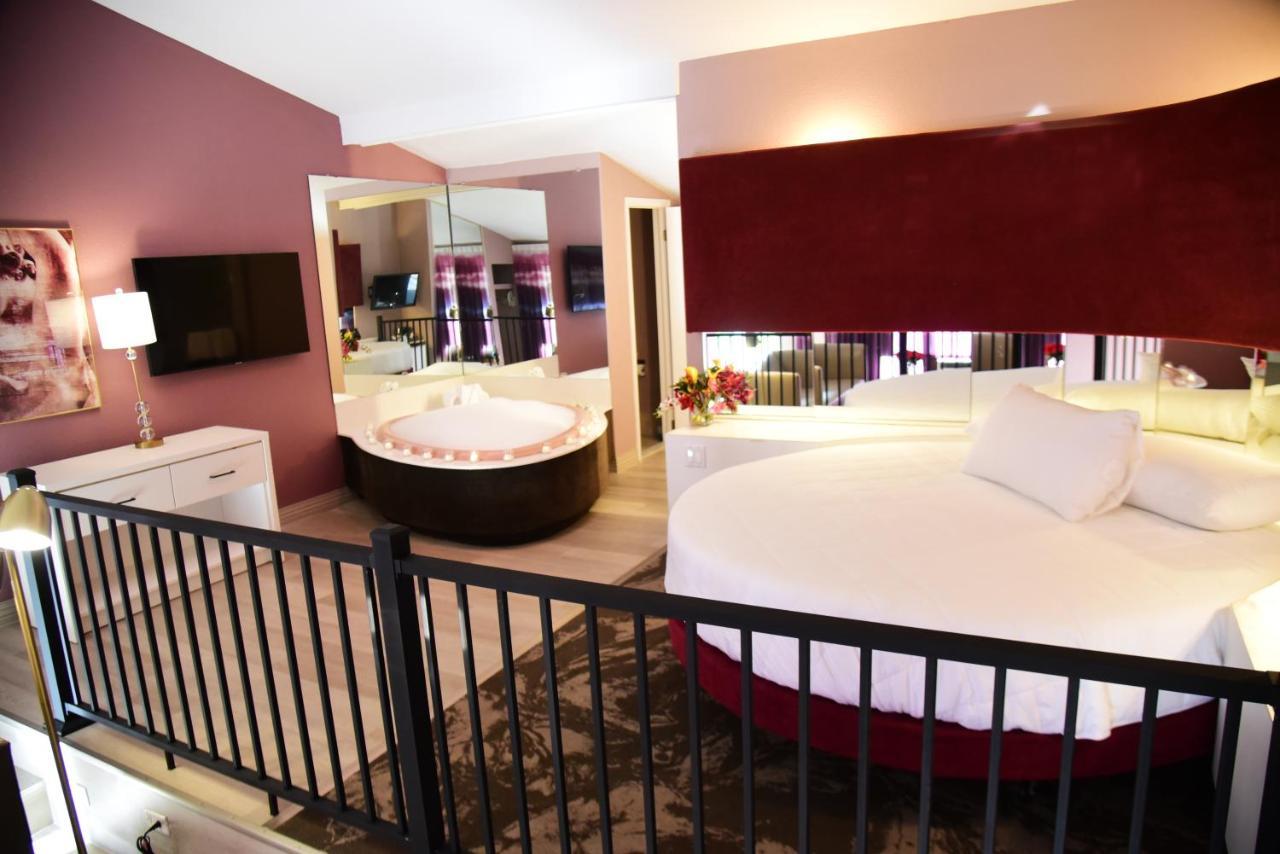 Cove Haven Resort Lakeville Экстерьер фото